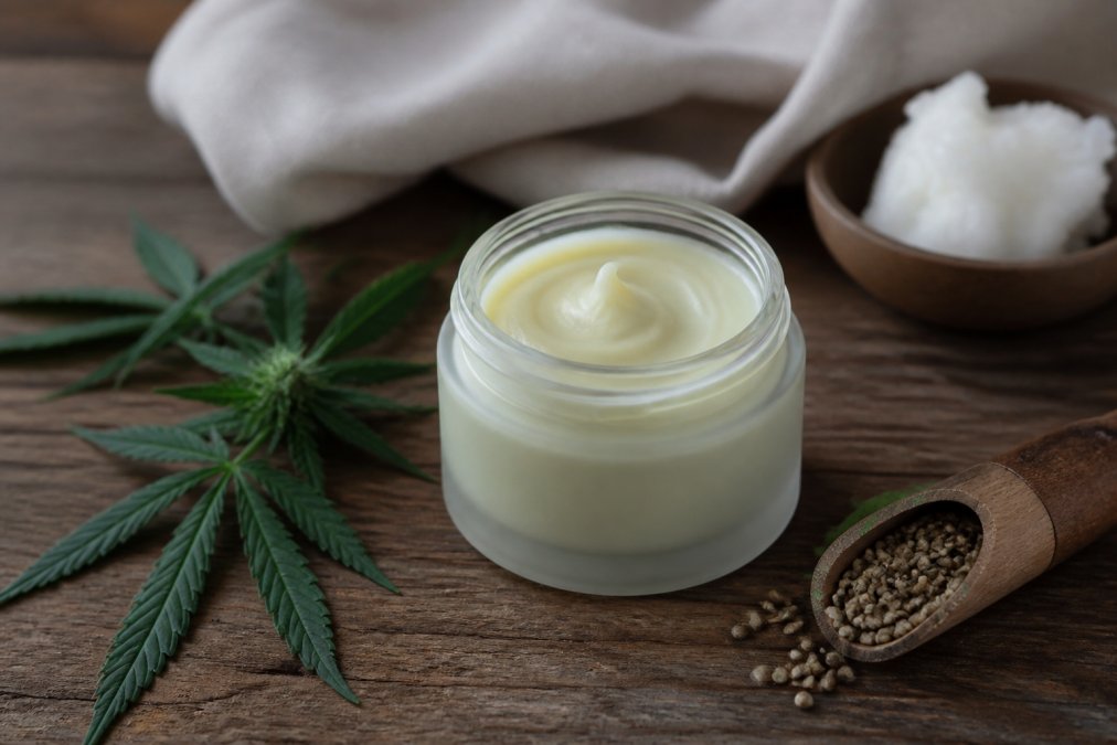 CBD Muscle Rub Buying Guide: What to Look For in 2026